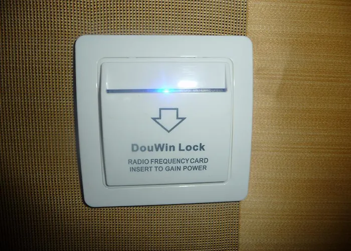 Nice Rome Holiday בית הארחה 4*