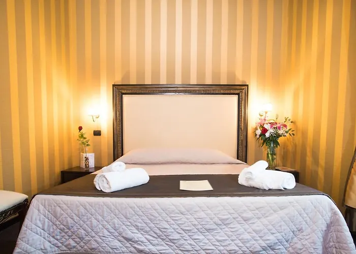 Nice Rome Holiday בית הארחה רומא