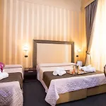 Maison d'hôtes Nice Rome Holiday 4*
